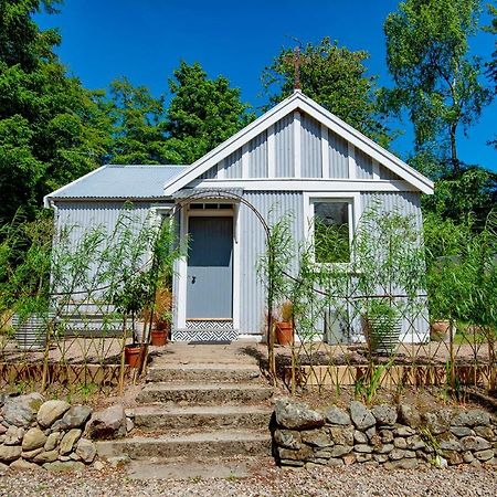 Tin Cabin In Peaceful Angus Glen Glenogil Экстерьер фото